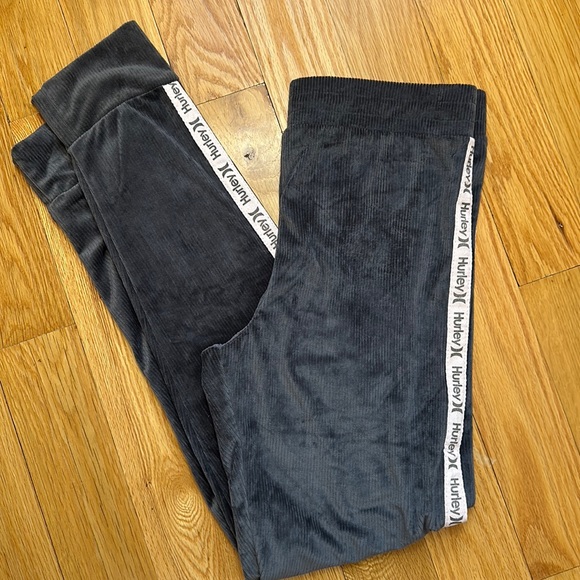 Hurley Pants - Hurley Velvet Joggers